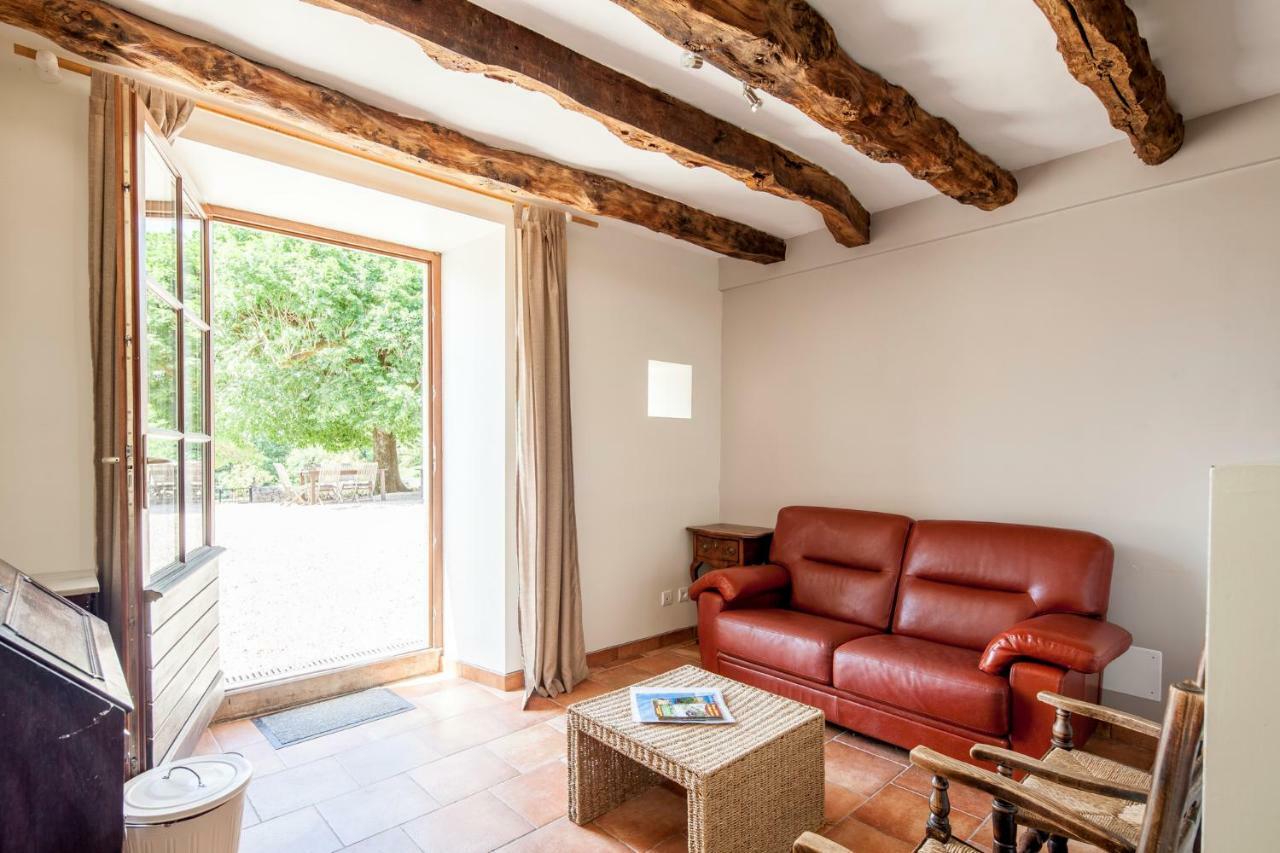 Chambres Et Table D'Hotes La Panacee Cuzance Dış mekan fotoğraf