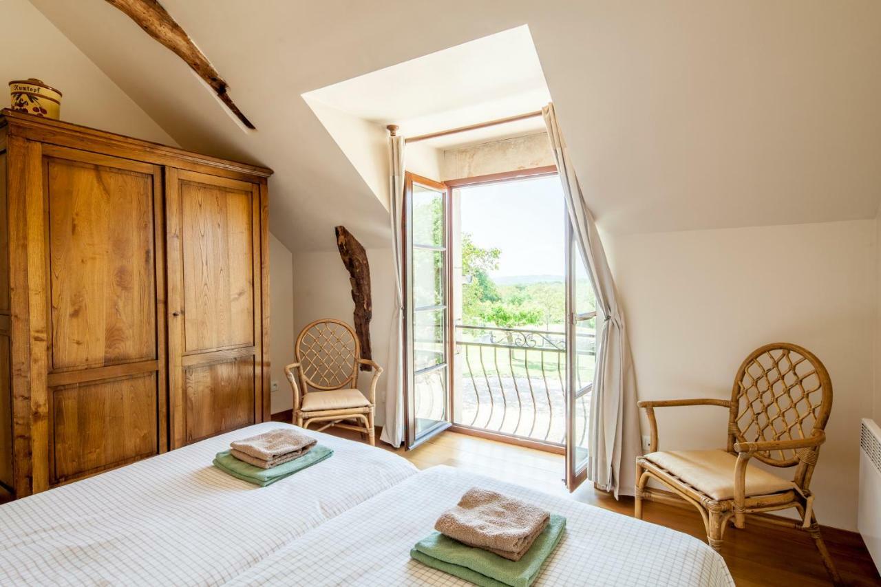 Chambres Et Table D'Hotes La Panacee Cuzance Dış mekan fotoğraf
