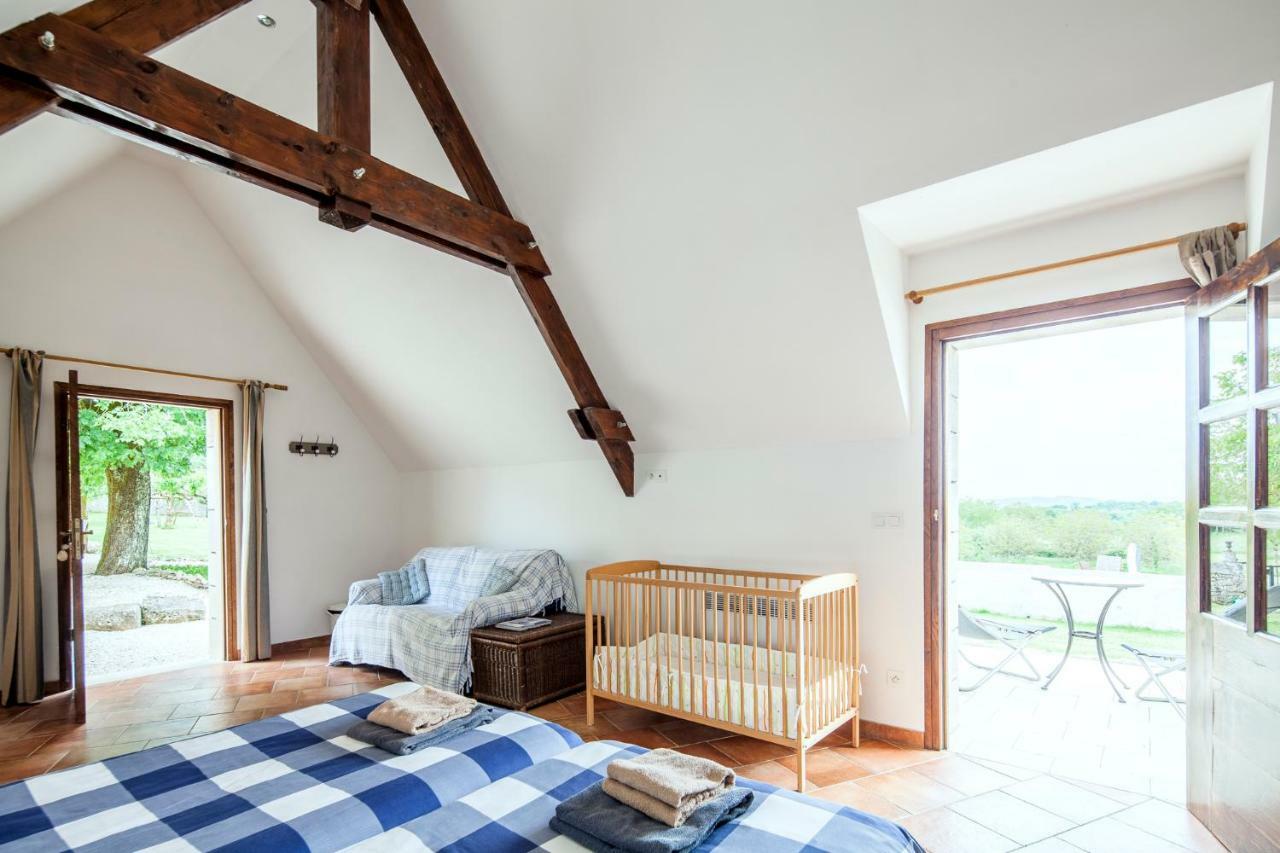 Chambres Et Table D'Hotes La Panacee Cuzance Dış mekan fotoğraf